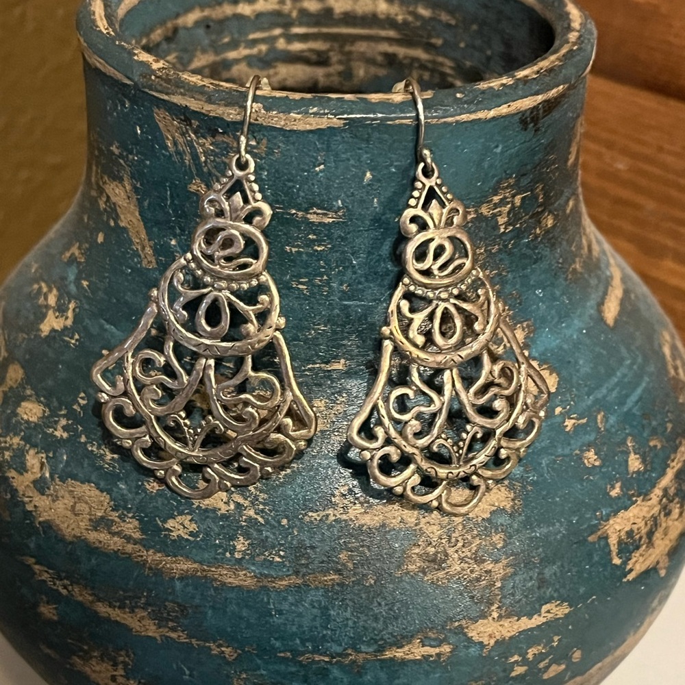 Silpada Flamenco Flare earrings W2949